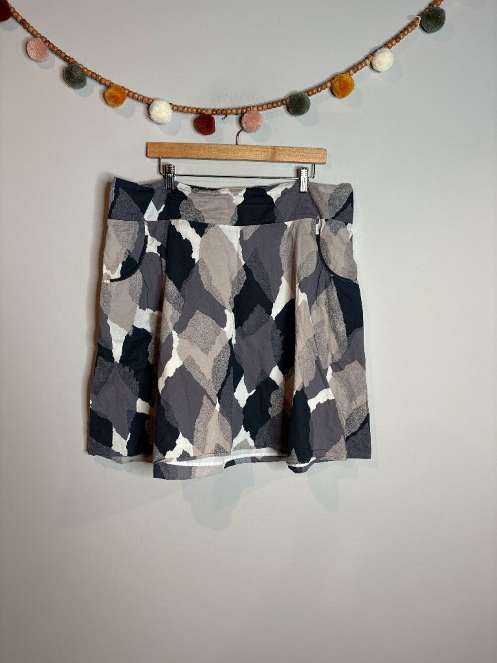 🔆 Y2K Mossimo patterned skirt